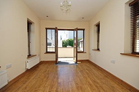 4 bedroom bungalow for sale, Carmel, Llanerchymedd, Isle of Anglesey, LL71