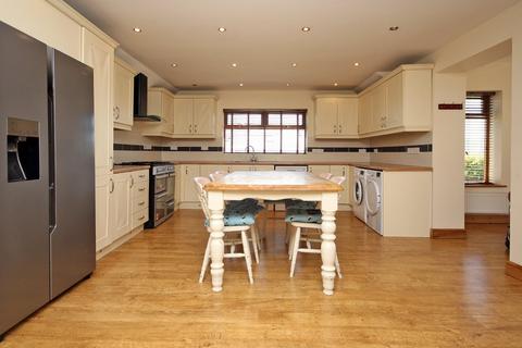 4 bedroom bungalow for sale, Carmel, Llanerchymedd, Isle of Anglesey, LL71