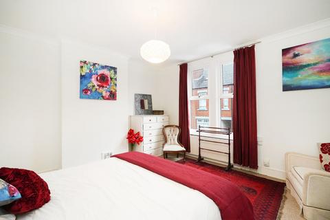 52 Tyzack Road, Sheffield, S8 0GL