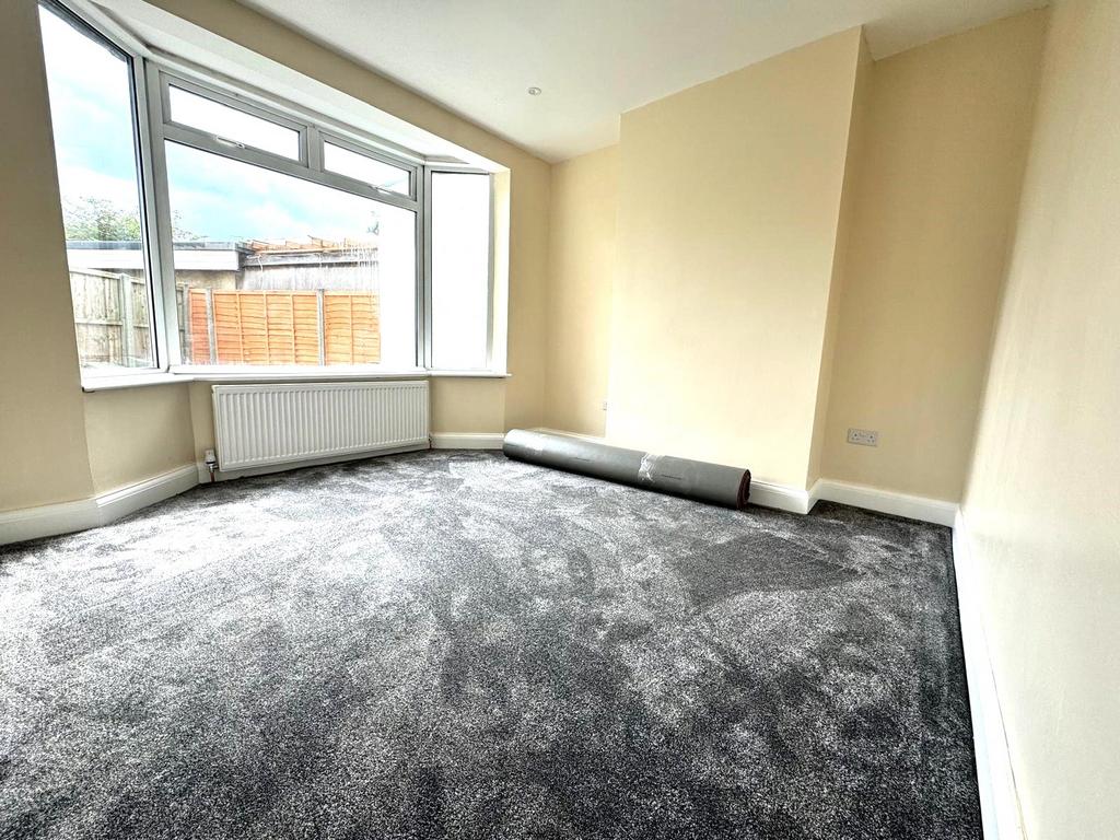 Bedroom One (2)
