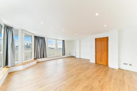 2 bedroom flat to rent, Pierhead Lock, Manchester Road, London, E14