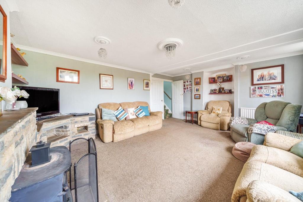 Sitting Room v2 (Large).jpg