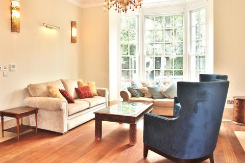 6 bedroom house to rent, Warwick Gardens, Kensington, W14