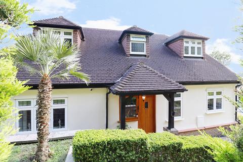 4 bedroom detached house for sale, Saltbox Hill, Biggin Hill