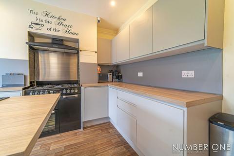 9 Clairwain, New Inn, Pontypool, NP4 0QA