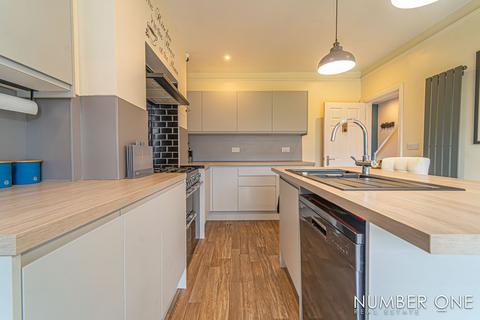 9 Clairwain, New Inn, Pontypool, NP4 0QA