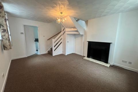 2 bedroom semi-detached house to rent, The Beeches, Nantwich, CW5
