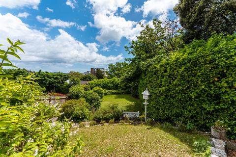 4 bedroom detached house for sale, Poole