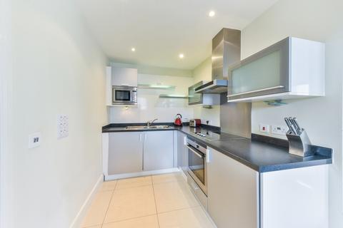 1 bedroom apartment to rent, Axis Court, Tempus Wharf, Shad Thames SE16