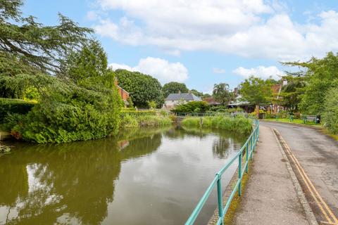 3 bedroom semi-detached house for sale, Pondside, Hitchin SG4