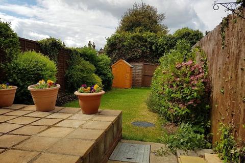 3 bedroom semi-detached house to rent, Kensington Road, Ipswich IP1