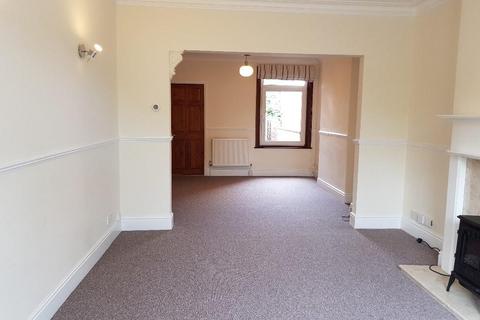 3 bedroom semi-detached house to rent, Kensington Road, Ipswich IP1