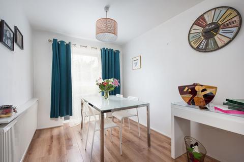 3 bedroom end of terrace house for sale, Roebuck Green, Slough SL1