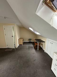 1 bedroom terraced house to rent, Ilford IG1