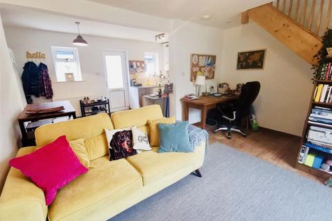 2 bedroom terraced house to rent, Kildare Mews, Kingsbridge