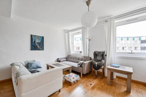 3 bedroom maisonette for sale, Harold House, Mace Street, Bethnal Green, London, E2