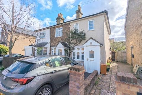 2 bedroom end of terrace house for sale, Fruen Road, Feltham, TW14