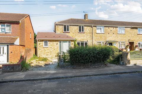 3 bedroom end of terrace house for sale, Wallers Road, Faversham, ME13