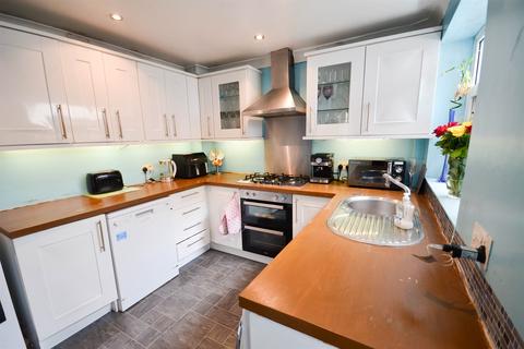 3 bedroom terraced house for sale, St Rollox Street, Hebburn