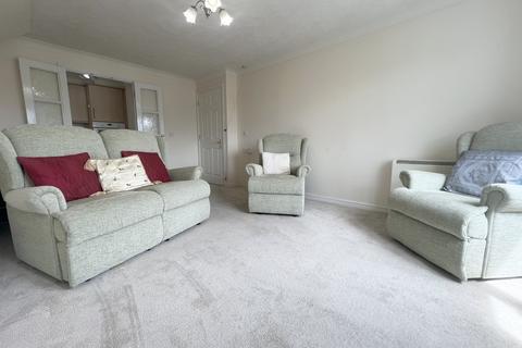 2 bedroom apartment for sale, Clarence Road, Fleet, Hampshire