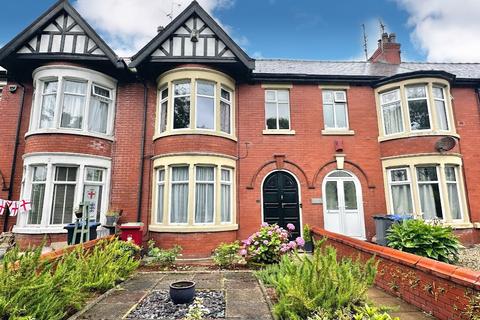 4 bedroom terraced house for sale, West Park Drive, Blackpool FY3