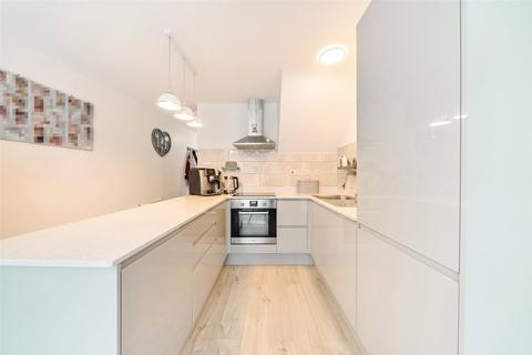 1 Greenland Mews, London, SE8 5JN
