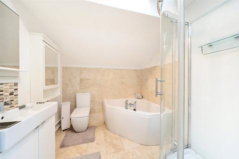 1 Greenland Mews, London, SE8 5JN