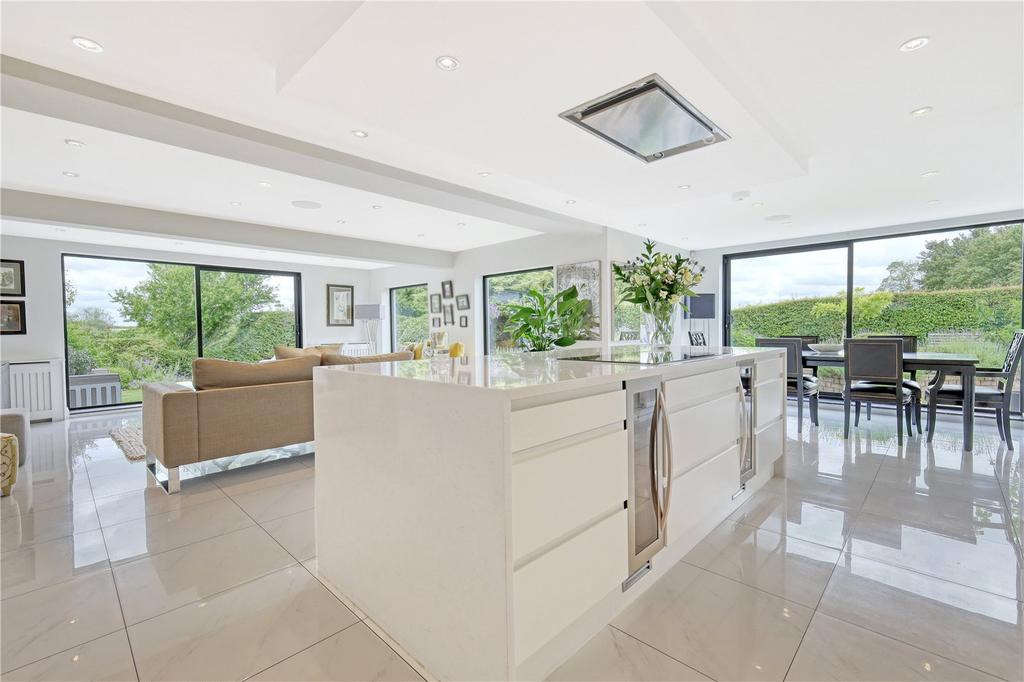 Kitchen/Family