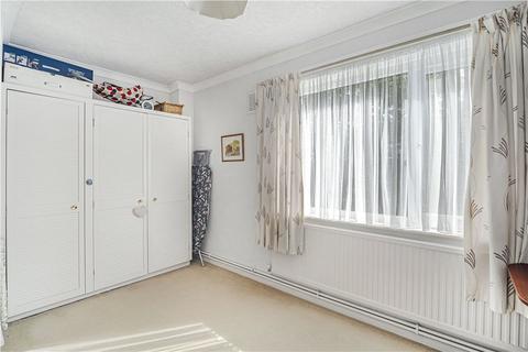 Flat 1, 30 Howard Road, London, SE25 5BY
