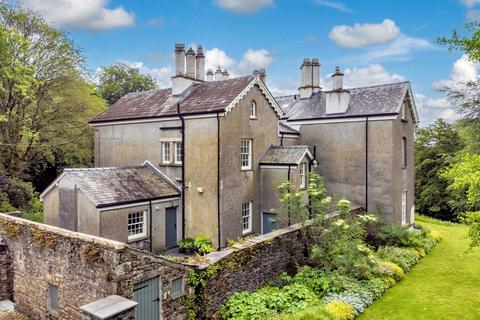 10 bedroom detached house for sale, Thwaite House & Guardswood Cottage, Coniston
