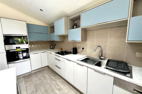 2 bedroom detached house for sale, The Oaks, Farley Green, Albury, Guildford, GU5