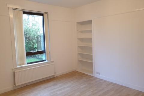 2 bedroom flat to rent, Wotherspoon Crescent, Bathgate EH48
