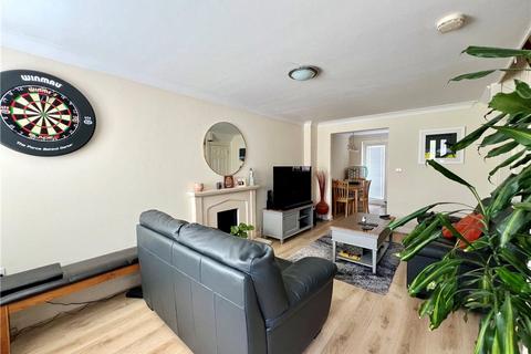 4 Lynchmere Place, Guildford, GU2 9UU