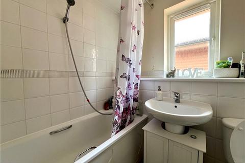 4 Lynchmere Place, Guildford, GU2 9UU