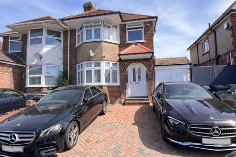 3 bedroom semi-detached house for sale, Luton, LU2