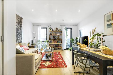 3 bedroom penthouse for sale, Chatham Place, London, E9