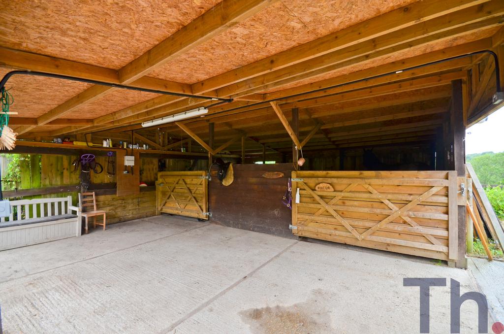 Stabling &amp; Tack Area.JPG