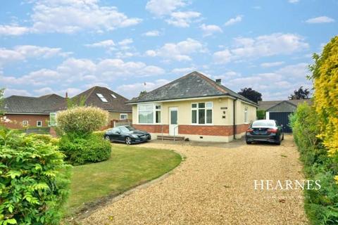 3 bedroom detached bungalow for sale, Wimborne Road West, Wimborne, BH21 2DH