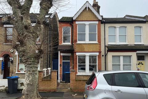 5 bedroom semi-detached house to rent, Hamilton Road, London SW19