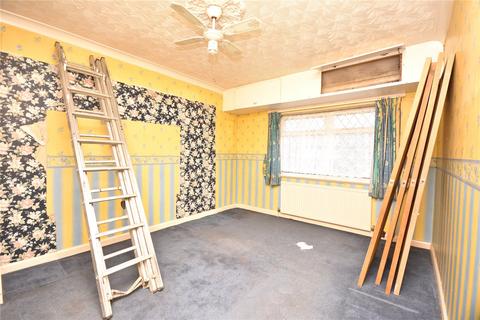 3 bedroom semi-detached house for sale, Brander Close, Leeds, West Yorkshire