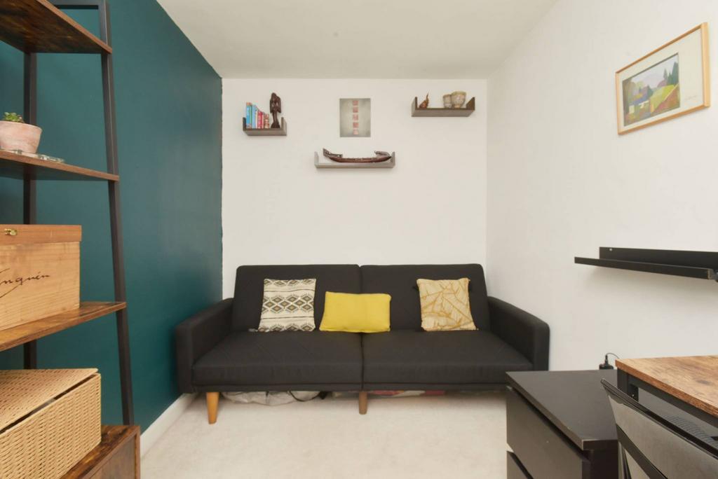 MFL7237112 471.jpg