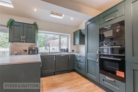 39 Ashfield Crescent, Springhead, Oldham, OL4 4NX