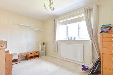 2 bedroom end of terrace house for sale, Townsend Road, Snodland, Kent