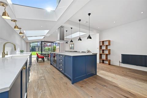 5 bedroom house for sale, Wormholt Road, London, W12