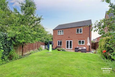 4 bedroom detached house for sale, Aspen Way, Cannock WS11