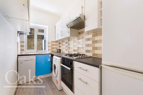 3 bedroom apartment to rent, Gleneagle Road, Streatham