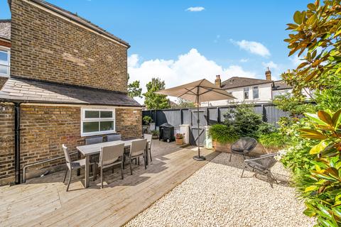 41 Grove Lane, Kingston Upon Thames, KT1 2SR