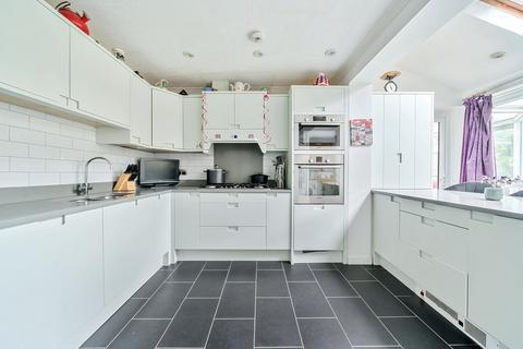 9 Copse Close, Horsham, RH12 5RS