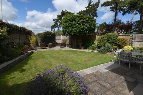 3 bedroom detached house for sale, Kingsdown Park, Tankerton, Whitstable