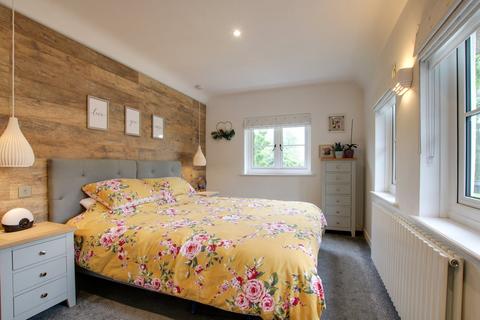 Stocks Cottage High Street, Damerham, Fordingbridge, SP6 3EU